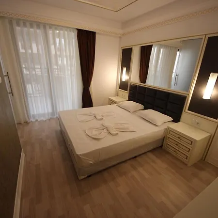 Menada In Golden Rainbow Apartament